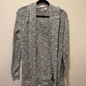 Hollister Open Stitch Hooded Cardigan in Grey (Size Small)